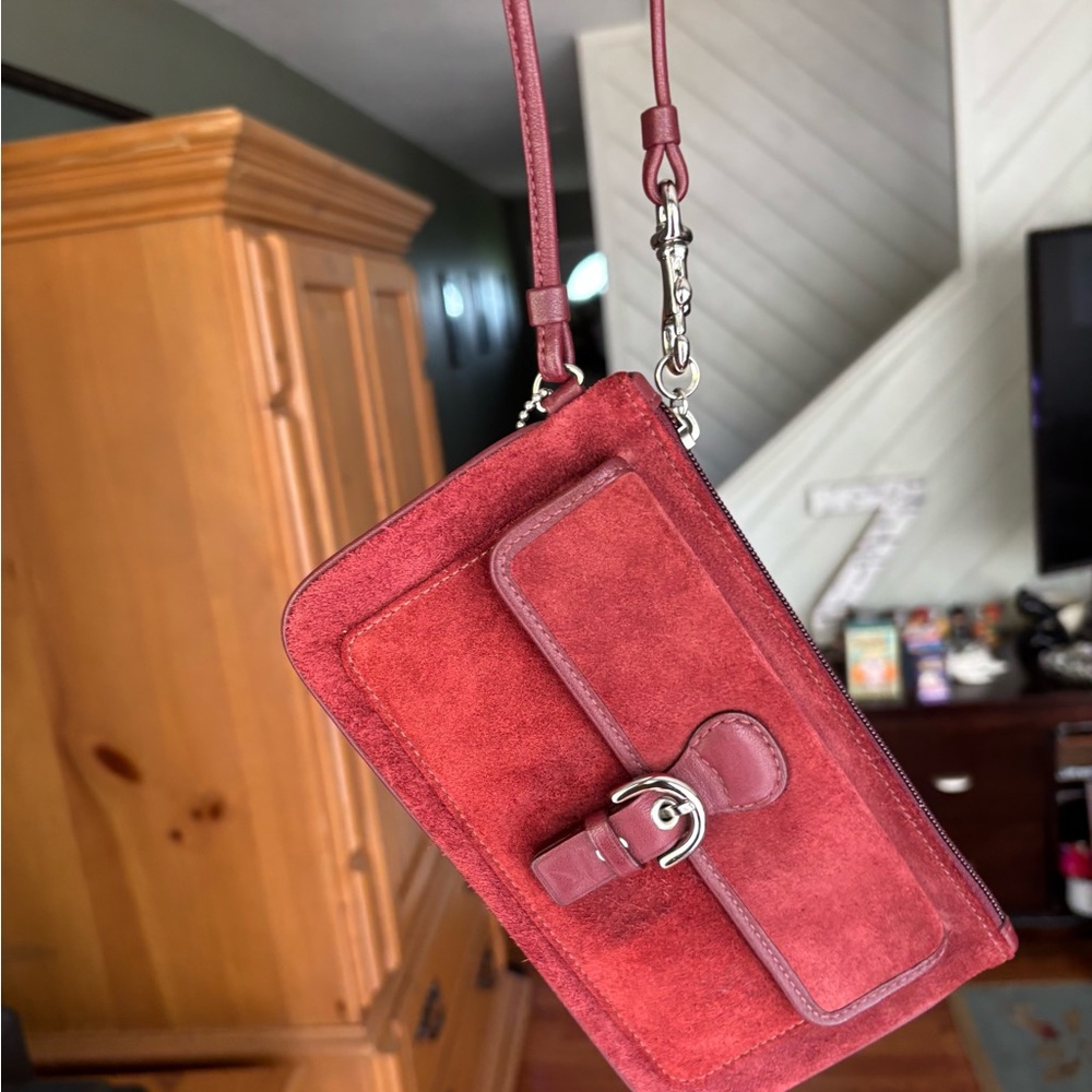 ***SOLD***Coach Vintage Suede Wristlet Y2K EUC Clean!